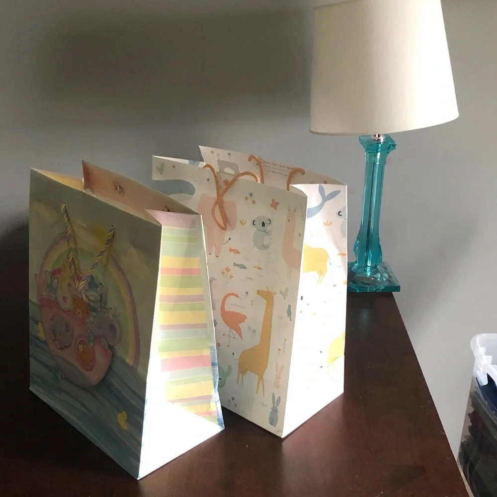 🍄 Hallmark Pastel Animal Baby Shower Gift Bag Set